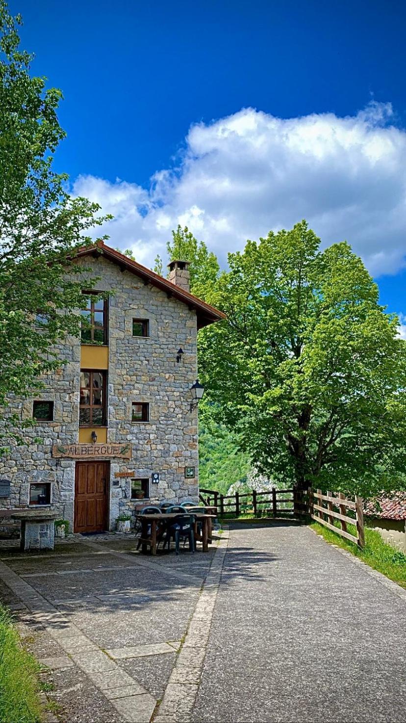 Albergue Pena Castil Sotres Extérieur photo